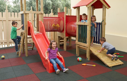 אריחי גומי ליצירת סביבה בטוחה בדיור מוגן, גני ילדים ומבני תעשייה